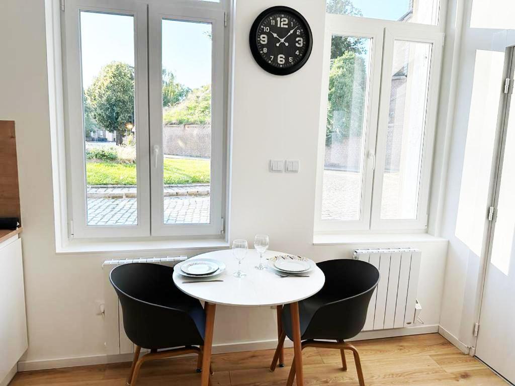 Lerelaisdodileqsl - Cambrai - Hyper Centre - Free Wifi - Ideal Couple & Famille エクステリア 写真